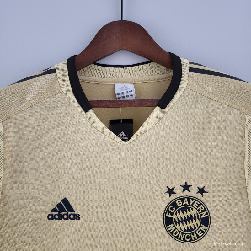 Retro 04/05 Bayern Munich Away  Soccer Jersey