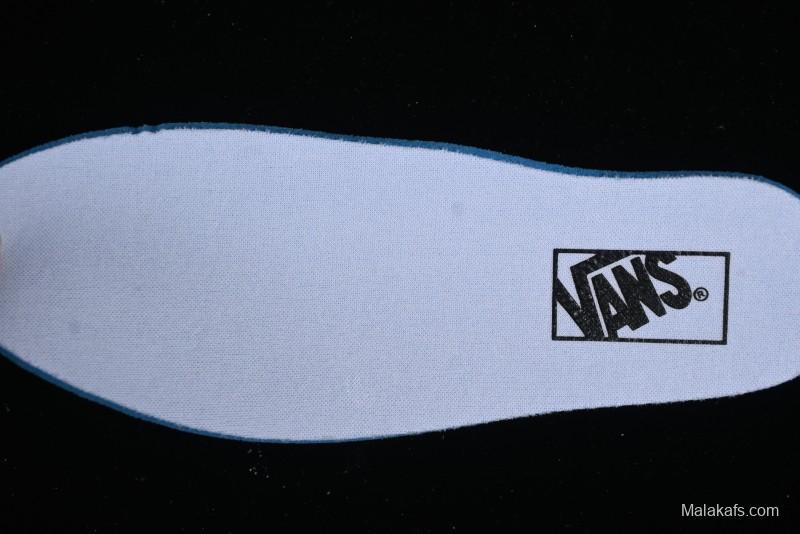 Vans Hylane Series Retro Sneakers with Iconic Side Stripe Design - VN000D269X1