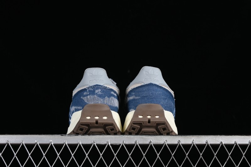 Adidas Retropy E5 Running Shoes with Popcorn Foam Technology - H03070