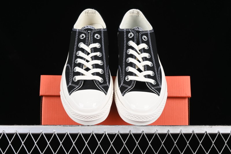 Converse Chuck 70 SNL Low Top Canvas Sneakers with Star Embroidery and Metal Studs - A11612C