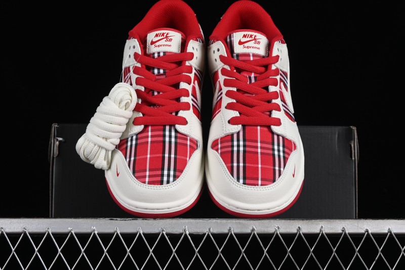 Nike SB Dunk Low Supreme - Plaid Colorway Low-Top Casual Skateboarding Shoes - SU1853-512