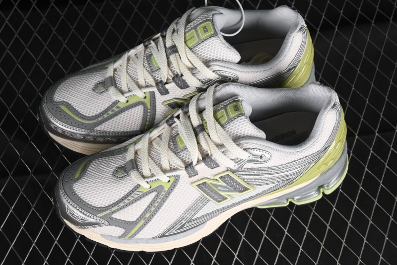 New Balance 1906 Series Retro Dad Style Casual Running Shoes - M1906REM