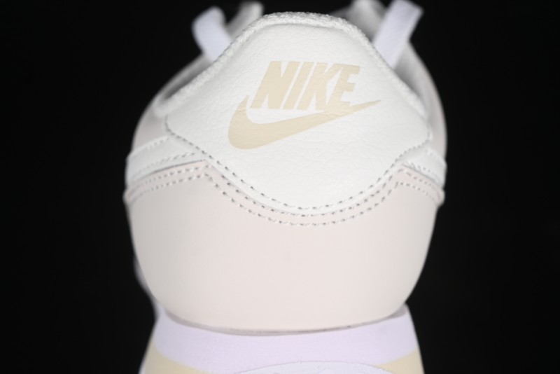 Nike Classic Cortez Leather Retro Running Shoes - DN1791-002
