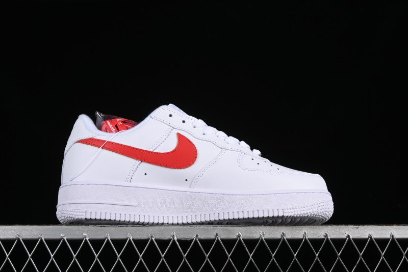 Nike Supreme x Air Force 1 Low Casual Sneakers with Full-Grain Leather and 3/4 Air Cushion - CU9225-101