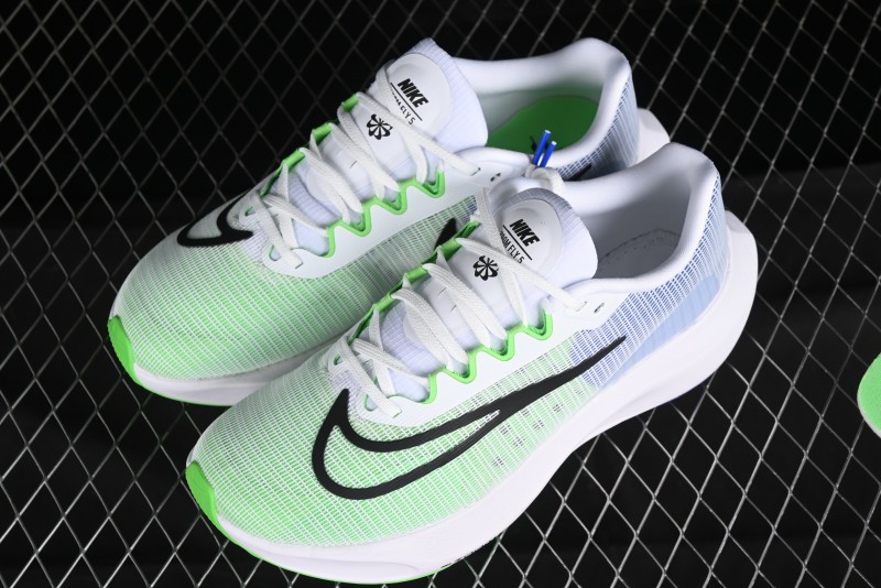 Nike Zoom Fly 5 Premium Lightweight Running Shoes with React Technology and Carbon Fiber Plate - DM8968-101