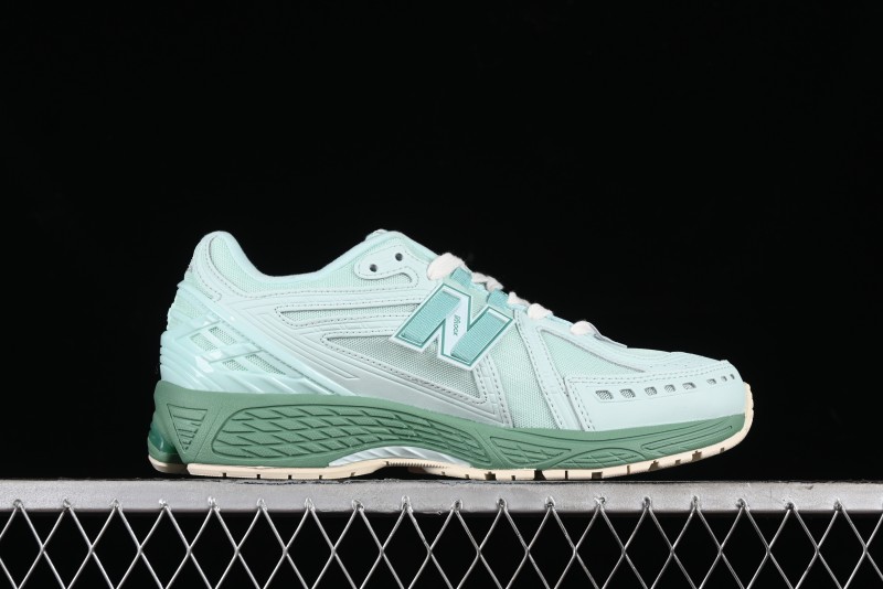 New Balance 1906 Series Retro Dad Style Casual Running Shoes - M1906RZC