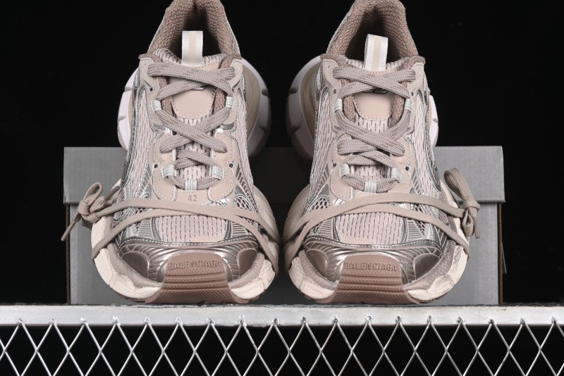 Balenciaga Phantom Sneaker - W3XL54099