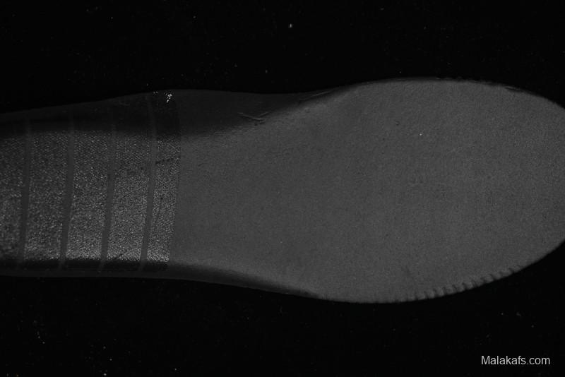 Nike Air Force 1 '07 Low UN Collaboration Casual Sneakers in Off-White with Yellow Stitch - KK3333-002