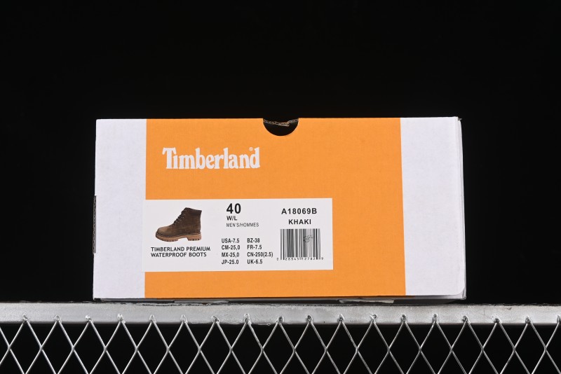 Timberland Classic Outdoor Casual Boots A18069BKHAKI