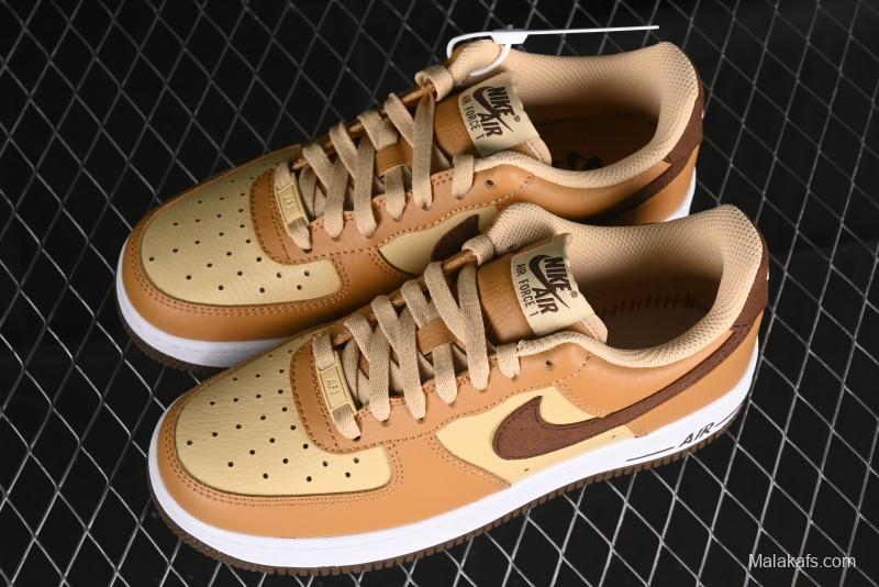 Nike Air Force 1 '07 Low Casual Sneakers with Full-Length Air Cushion - HQ3905-200