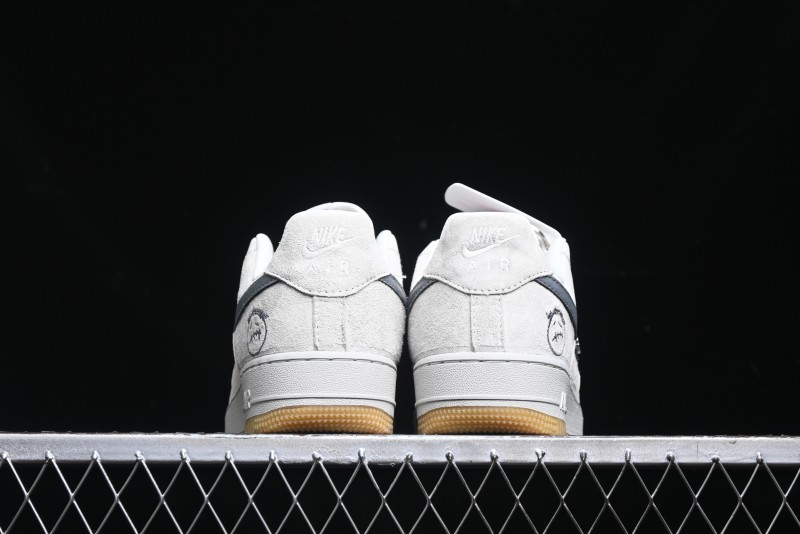 Nike Air Force 1 '07 Low Ghostface Collaboration - Light Grey Pigskin Low-Top Casual Sneakers - DF0188-022