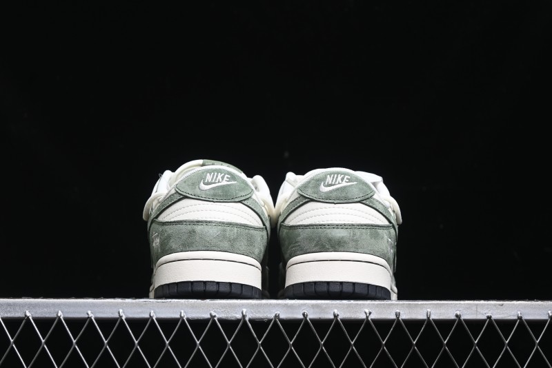 Nike SB Dunk Low Stussy Collaboration - Patina Green Lace-Up Anniversary Custom Low-Top Casual Skate Shoes - XS1186-105