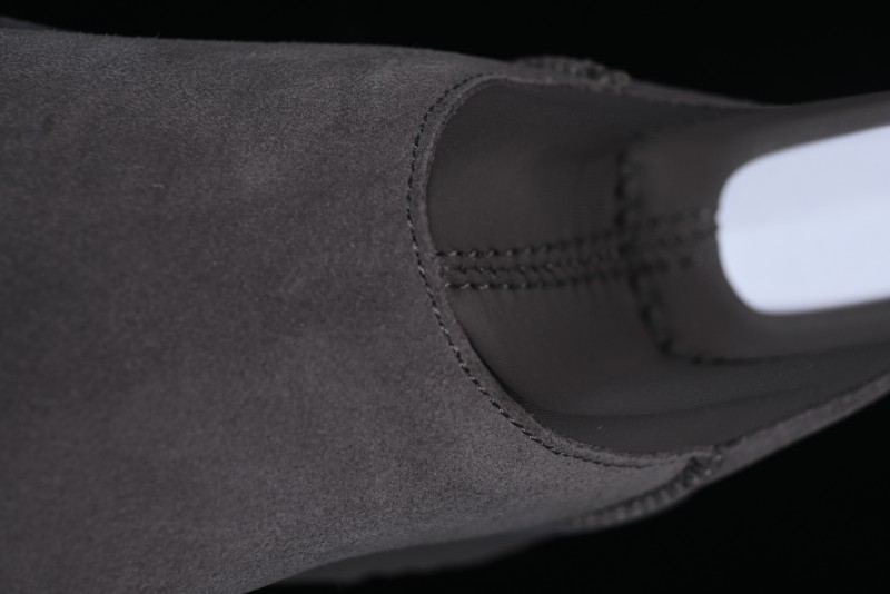 UGG Dakota 5CM Classic Wool Snow Boots with TREADLITE Outsole - 1168170
