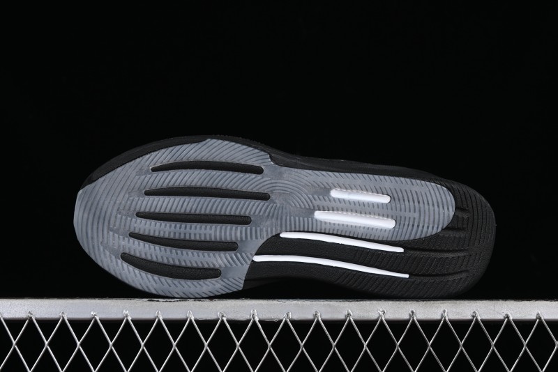 Adidas Supernova Rise M TE1689 Lightweight Running Shoes with Dreamstrike+ Cushioning