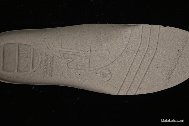 New Balance 1906 Series Retro Dad Style Casual Running Shoes - M1906RKC