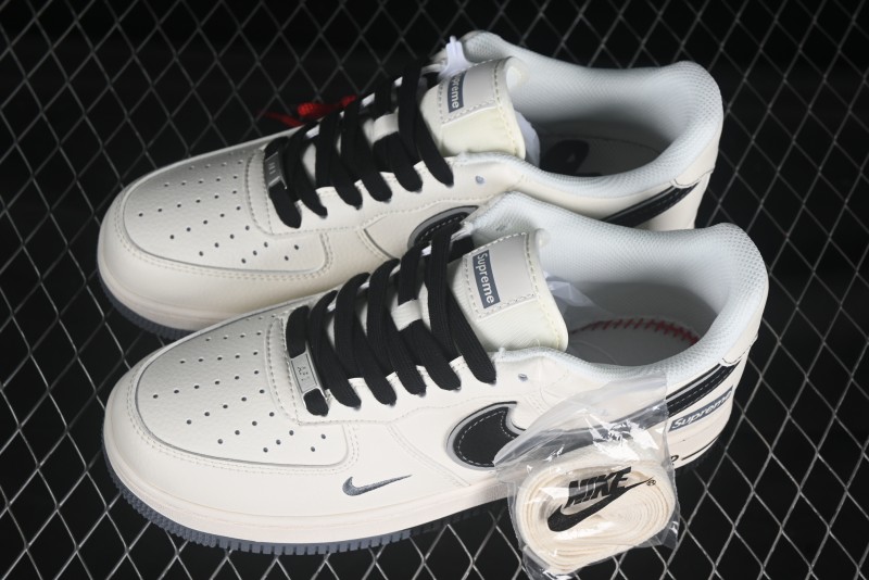 Nike Air Force 1 '07 Low Supreme Collaboration Two-Tone Beige Low-Top Casual Sneakers - XZ6188-362