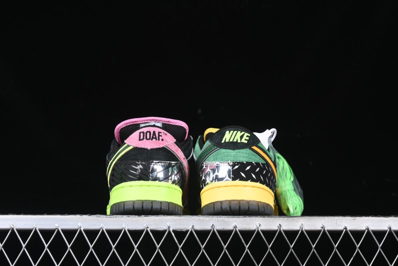 Nike Dunk Low "What The Ducks" Oregon Ducks Football Team Low-Top Casual Sneakers - HV1454-001