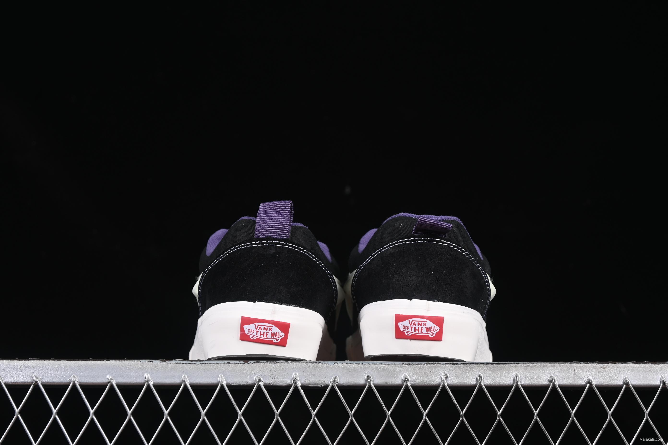 Vans Knu Skool Low Top Retro Chunky Sneakers - VN000D6CB5P