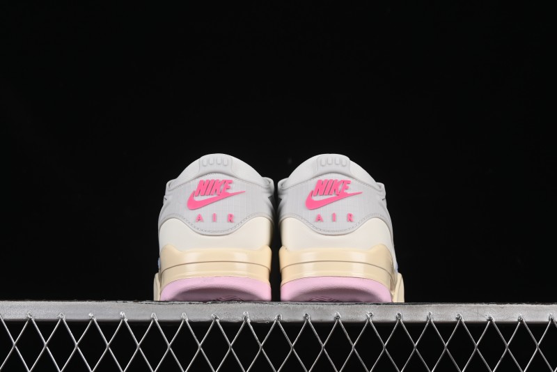 Nike Air Jordan 4 Remastered Retro Sneakers with Textile Mesh and Suede Upper - IB4466-025