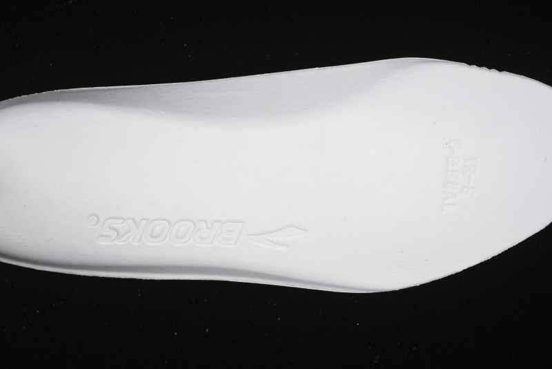 Brooks Glycerin Max Cushioned Marathon Running Shoes with Nitrogen Technology - 1104471D428