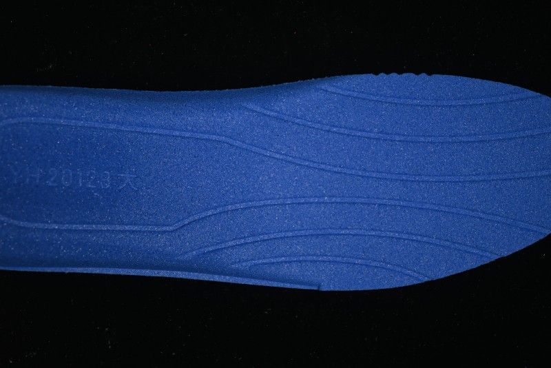 Adidas Thick Sole Waffle Retro Running Shoes with Comfortable Upper and Anti-Slip Sole - 63093901001