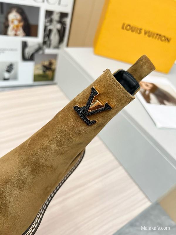 2024 Women Louis Vuitton Brown Suede Chelsea Boots MJ00340