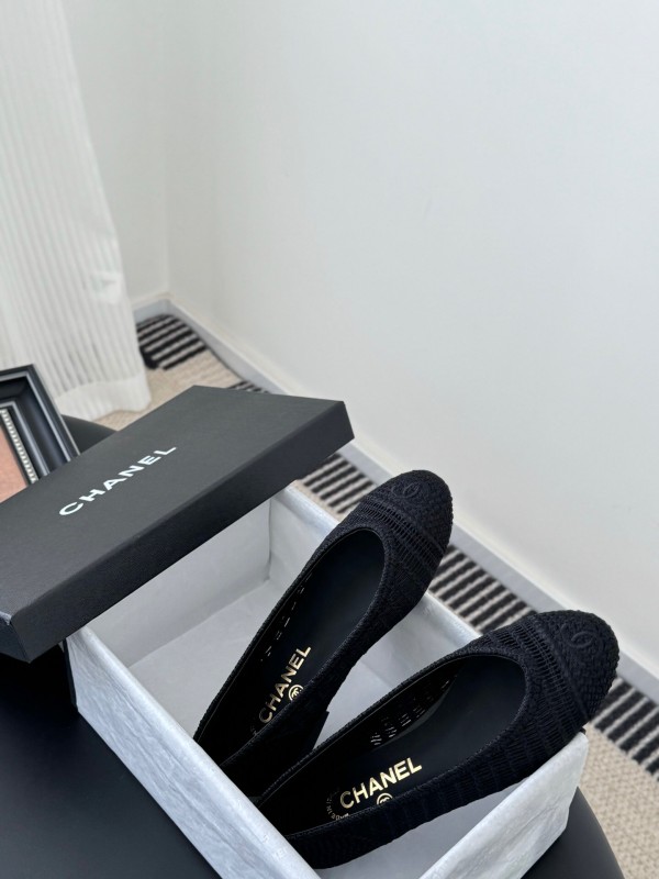 2025 Women Chanel Black Mesh Ballet Flats LY00280