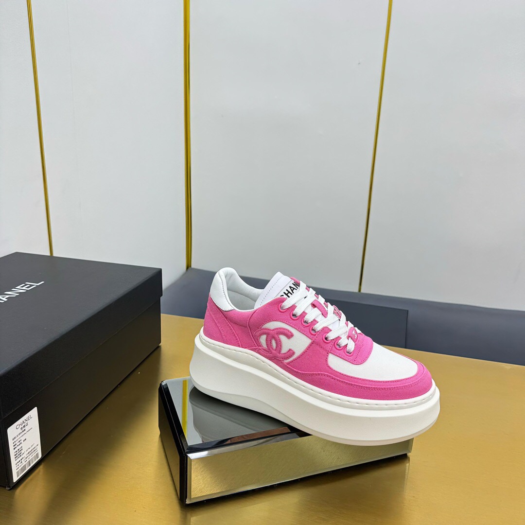 2025 Women Chanel Pink White Leather Canvas Sneakers