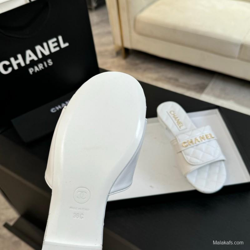 2025 Women Chanel White Leather Slippers