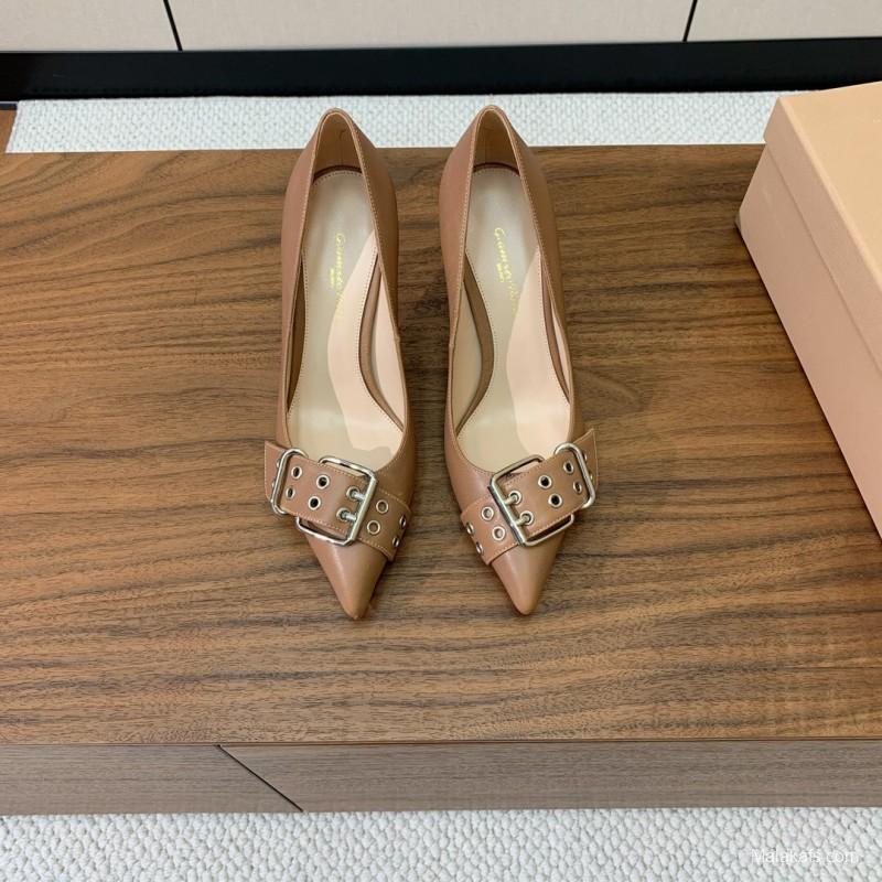 2025 Women Gianvito Rossi Pink Leather Buckle Pumps KFY00300