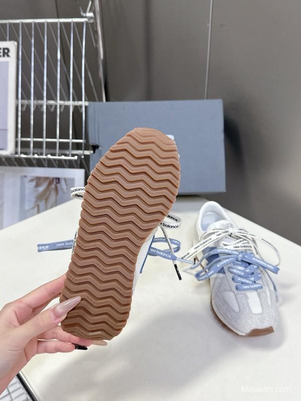 2025 Unisex New Balance Grey White Mesh Suede Running Sneakers