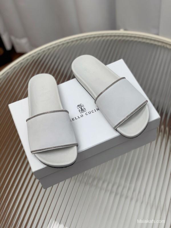 2025 Unisex Brunello Cucinelli White Imported Suede Flat Slide Sandals Handmade Beaded Chain Inlay KFY00240