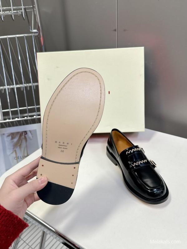 2025 Women Marni Black Leather Loafers KFY00320