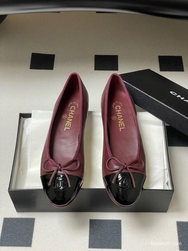 2025 Women Chanel Purple Black Leather Ballet Flats KFY00320