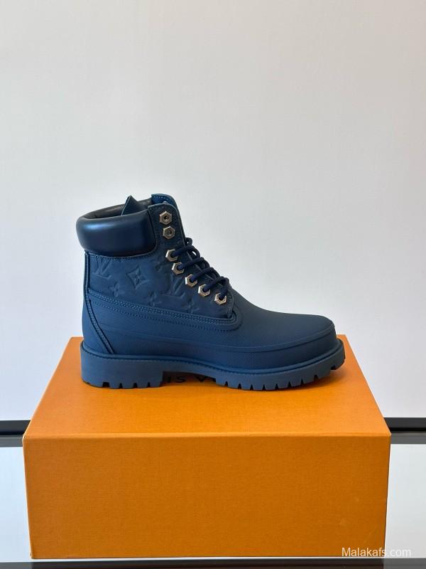 2024 Men Louis Vuitton Blue Leather Ankle Boots MJ00390