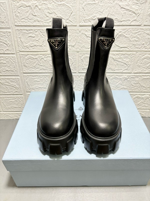 2024 Women Prada Black Leather Chelsea Boots MJ00380