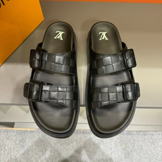 2024 Men Louis Vuitton Black Leather Slippers