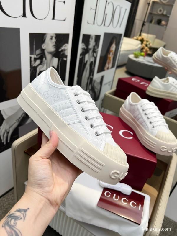 2025 Women Gucci White Canvas Sneakers