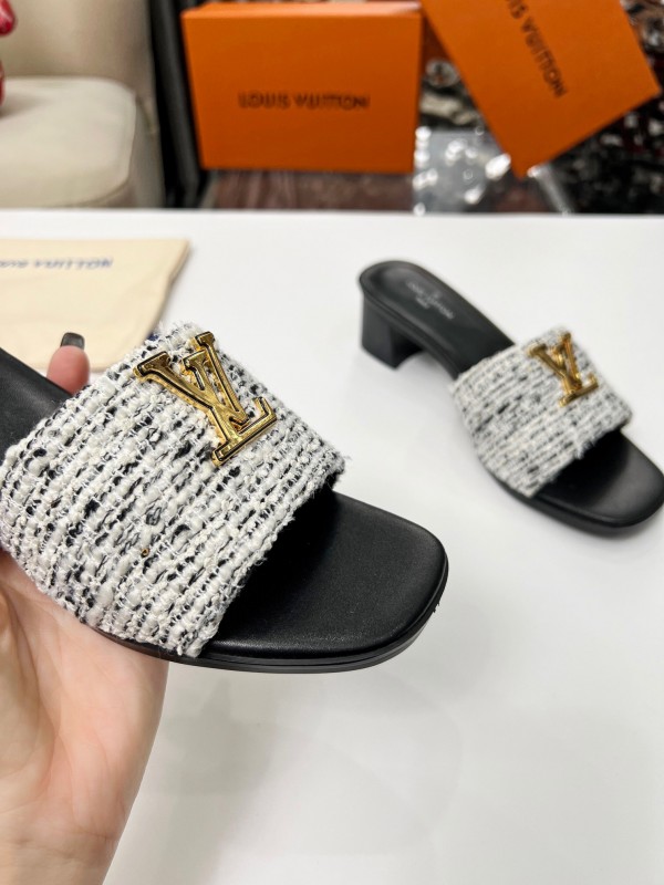 2025 Women Louis Vuitton Black White Tweed Heels LY00220