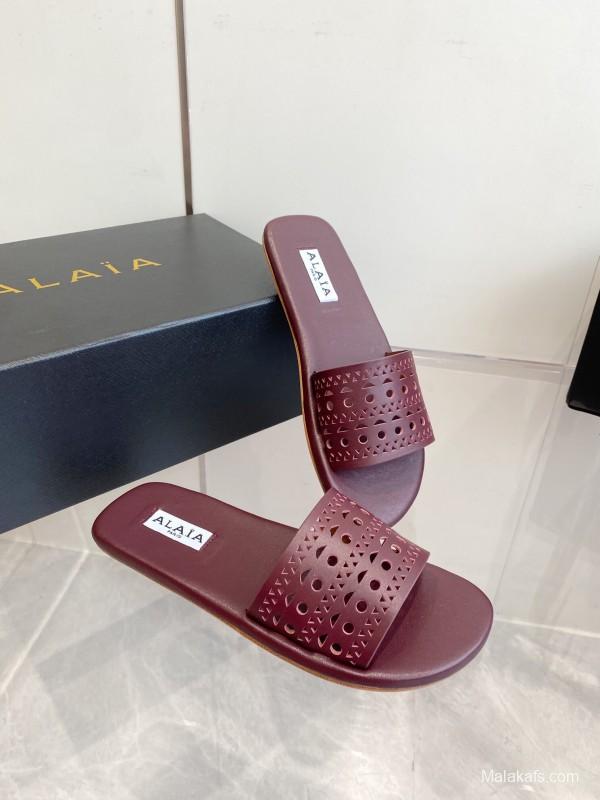 2025 Slippers Alaia Burgundy Leather Slippers KFY00280