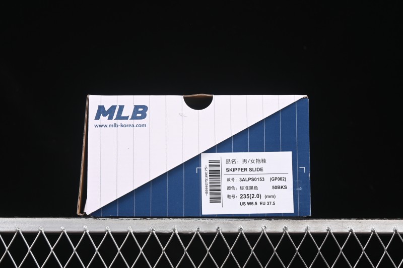 New York Yankees MLB Skipper Slide Summer Casual Sandals - 3ALPS015350BKS