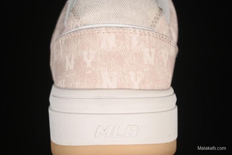 New York Yankees Chunky Liner Embo Monogram Elevated Platform Casual Running Shoes - 3ASXV015N50BGS