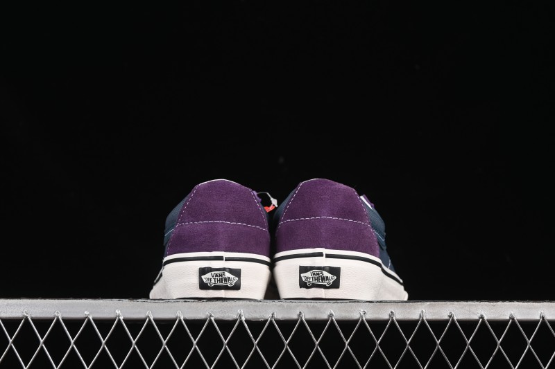 Vans Sk8-Low Skate Shoes with Slip-Resistant Sole - VN0A4UUK76T