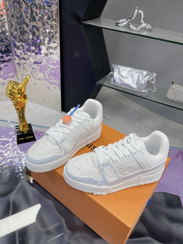 2025 Unisex Louis Vuitton White Leather Denim Trainers With Beads AS00400