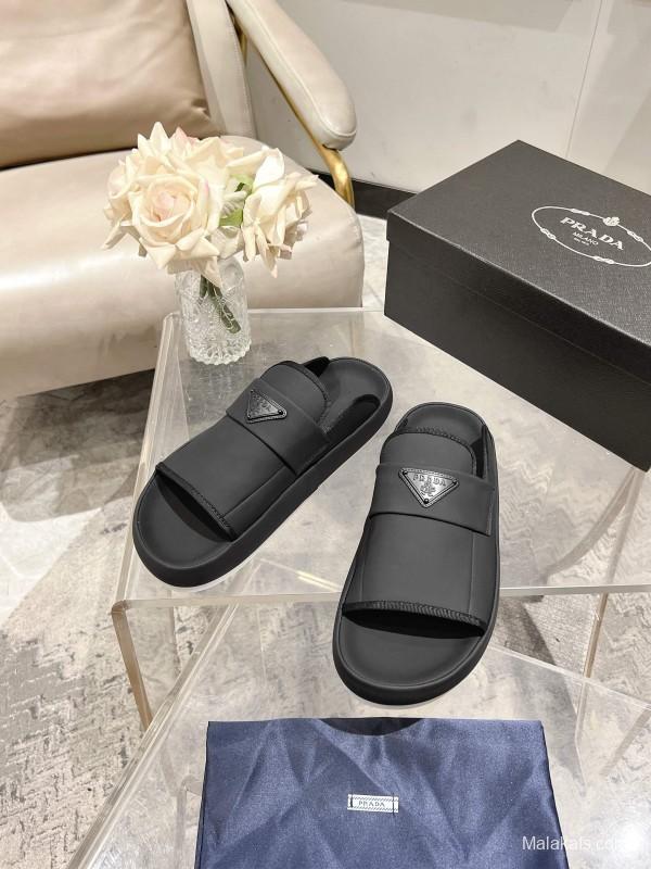 2025 Men Prada Black Leather Slippers KFY00220
