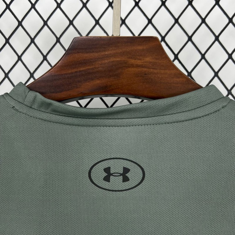 2025 Under Armour WHITE T-Shirt #1043
