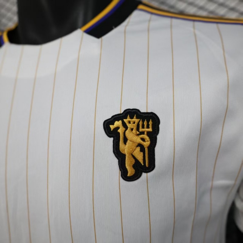 Player Version 25/26 Manchester United White Casual Jersey