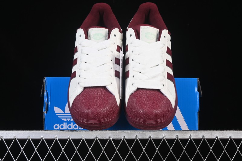 Adidas Superstar II Casual Sneakers with Shell Toe Design - KJ6981