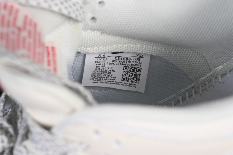 Nike SB Dunk Low Supreme Collaboration Off-White Red Swoosh Low-Top Casual Skate Shoes - CS1688-109