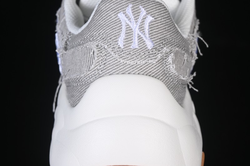 Adidas NY MLB Bigball Chunky Vintage Cursive Height-Increasing Platform Sneakers - 3ASHVT25N50GRL